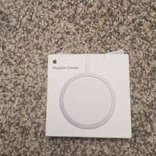 Genuine Apple MagSafe Charger A2140 MHXH3AM/A Magnetic Wireless USB-C